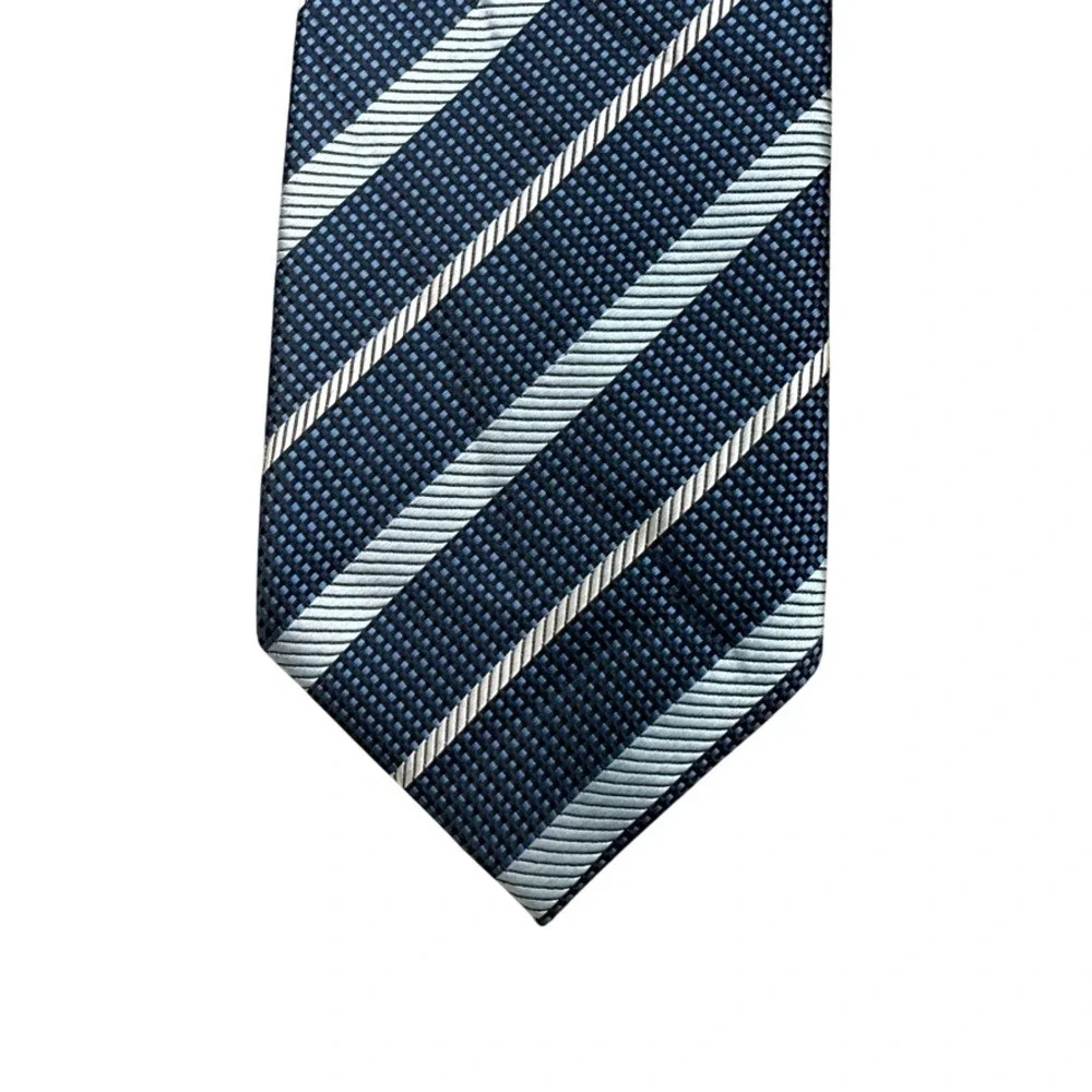 Mario Zegnoti Mens Silk Necktie Blue Striped Hand Made in Italy Business Tie